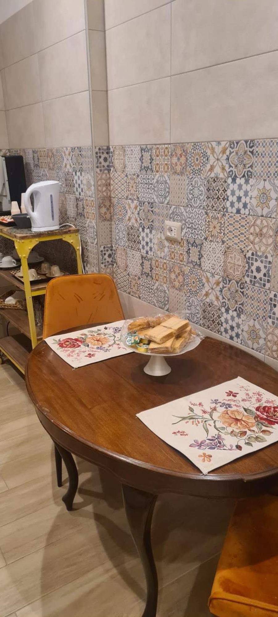 Gallia 60 Guest House Рим Екстериор снимка